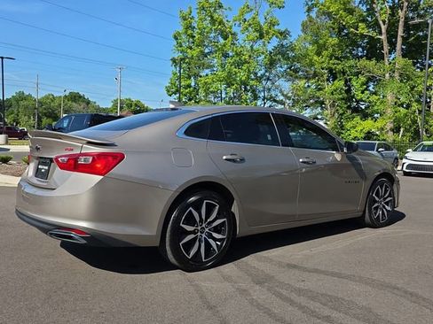 Used 2024 Chevrolet Malibu RS FWD image 5