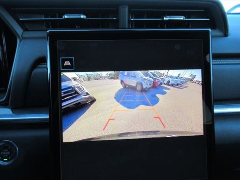 Used 2025 GMC Terrain Elevation image 23