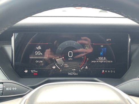 Used 2025 GMC Acadia Elevation image 21