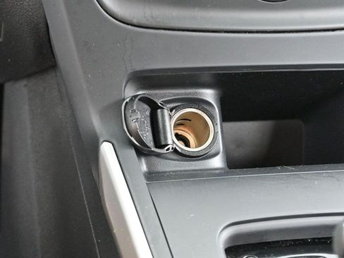 Used 2019 Nissan Sentra SV FWD image 23