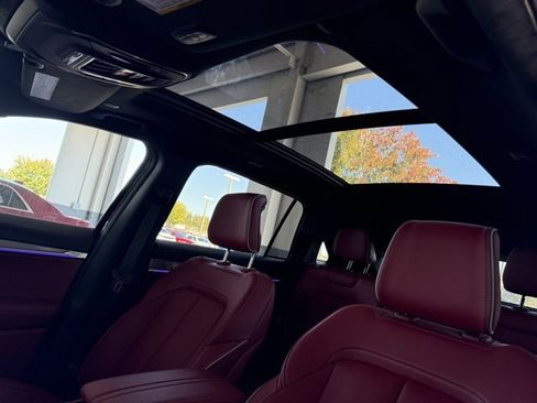 New 2025 Jeep Wagoneer S Launch Edition image 16