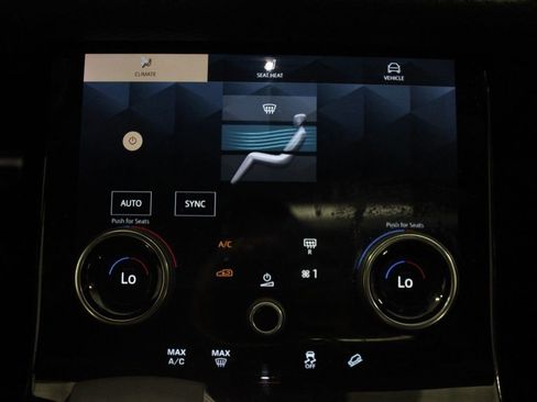 Used 2022 Land Rover Range Rover Velar R-Dynamic S AWD/4WD image 26