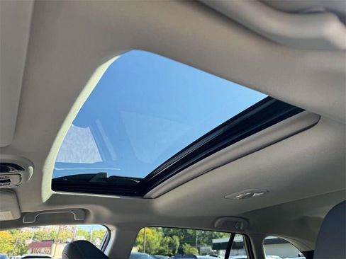 Used 2023 Subaru Outback Limited image 17