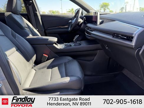 Used 2025 Cadillac XT4 Sport w/ LPO, Onyx Lite Package AWD/4WD image 15