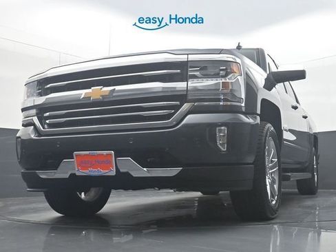 Used 2017 Chevrolet Silverado 1500 High Country AWD/4WD image 27
