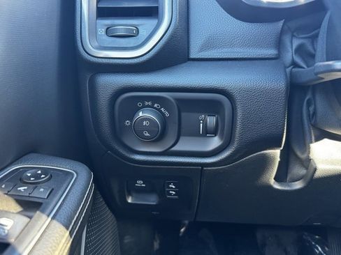 Used 2020 RAM 1500 Sport w/ Night Edition image 30