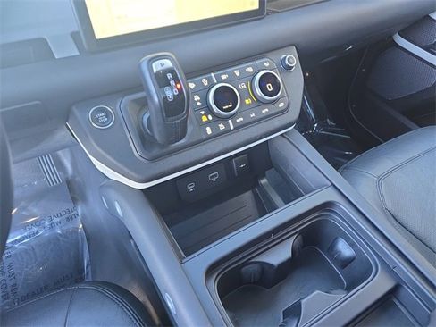 Used 2024 Land Rover Defender 110 S image 24