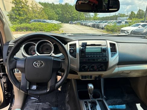 Used 2012 Toyota Tacoma 2WD Access Cab w/ SR5 Pkg image 22