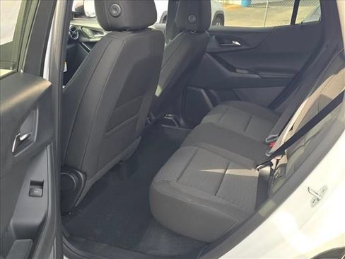 New 2026 Chevrolet Equinox LT FWD image 16