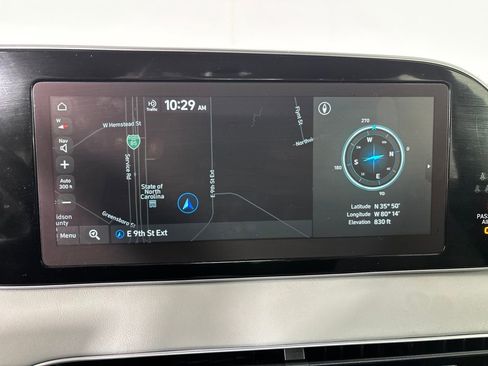 Used 2022 Hyundai Palisade SEL w/ Premium Package FWD image 14