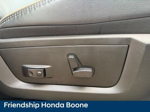 Used 2024 RAM 2500 Laramie w/ Safety Group AWD/4WD image 56