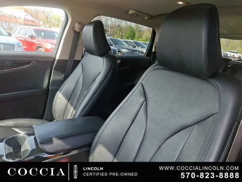 Certified 2023 Lincoln Nautilus AWD image 14