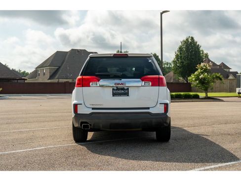 Used 2016 GMC Terrain SLE FWD image 6