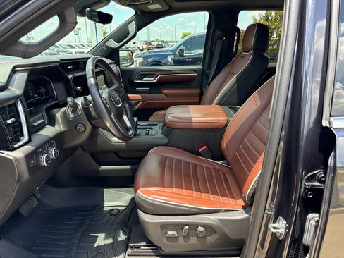 Used 2023 GMC Sierra 1500 Denali Ultimate AWD/4WD image 16