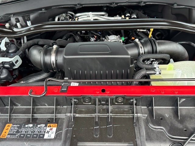 Used 2025 Ford Explorer Platinum w/ Ultimate Package AWD/4WD image 38