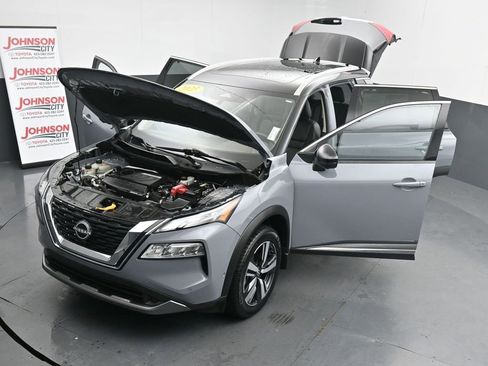 Used 2023 Nissan Rogue SL w/ SL Premium Package image 43