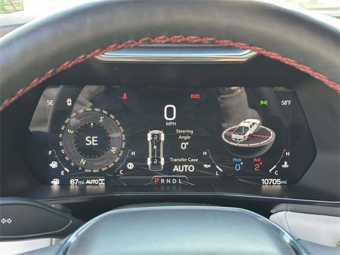 Used 2024 GMC Canyon AT4X image 16