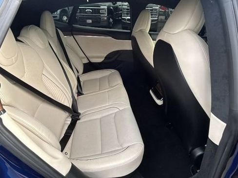 Used 2021 Tesla Model S Plaid image 13
