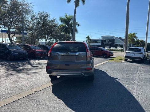 Used 2016 Honda CR-V Touring image 8