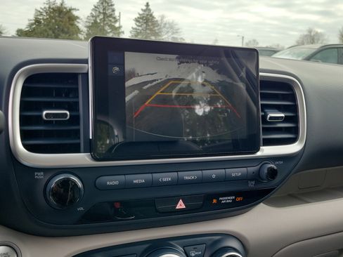 New 2026 Hyundai Venue SEL image 25