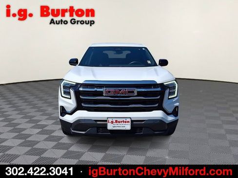 Certified 2026 GMC Terrain Elevation AWD/4WD image 2