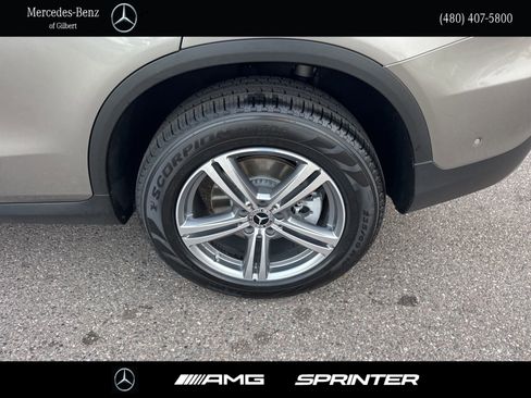 Certified 2022 Mercedes-Benz GLC 300 image 8