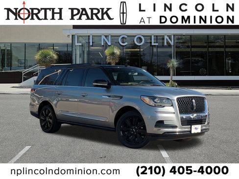 Used 2023 Lincoln Navigator L Black Label image 1