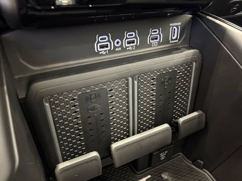 New 2026 RAM 1500 Rebel w/ Rebel Level 2 Equipment Group AWD/4WD image 21