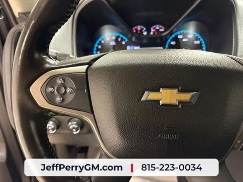 Used 2017 Chevrolet Colorado Z71 AWD/4WD image 15