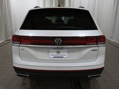 New 2026 Volkswagen Atlas SE image 12