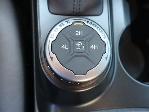Used 2022 Ford Bronco Black Diamond AWD/4WD image 23