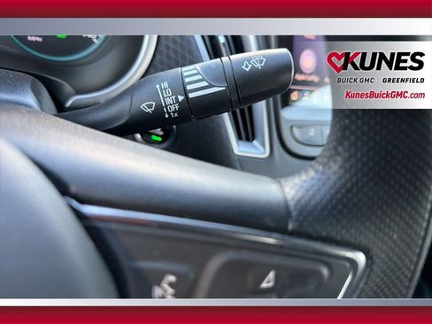 Used 2024 Chevrolet Malibu LT image 22