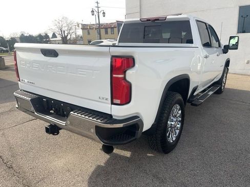New 2026 Chevrolet Silverado 2500 LTZ w/ LTZ Premium Package AWD/4WD image 5