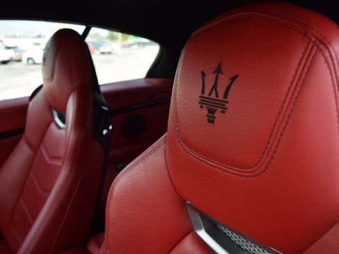 Used 2019 Maserati GranTurismo Sport RWD image 38