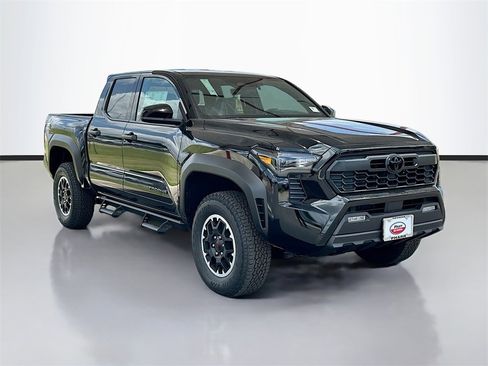 New 2025 Toyota Tacoma TRD Off-Road image 3