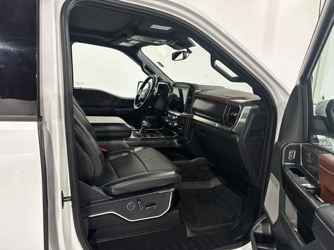 Used 2021 Ford F150 Lariat w/ Equipment Group 502A High AWD/4WD image 23