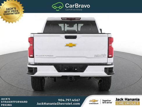 Used 2025 Chevrolet Silverado 2500 High Country w/ Technology Package AWD/4WD image 8