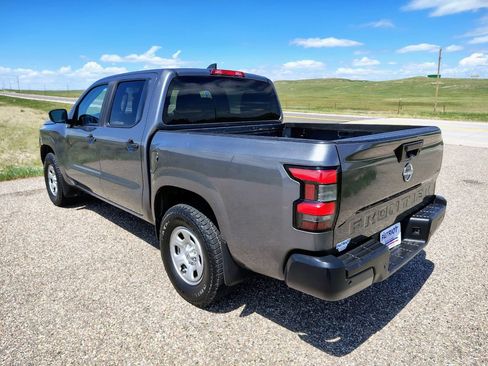Used 2022 Nissan Frontier S w/ Technology Package AWD/4WD image 3