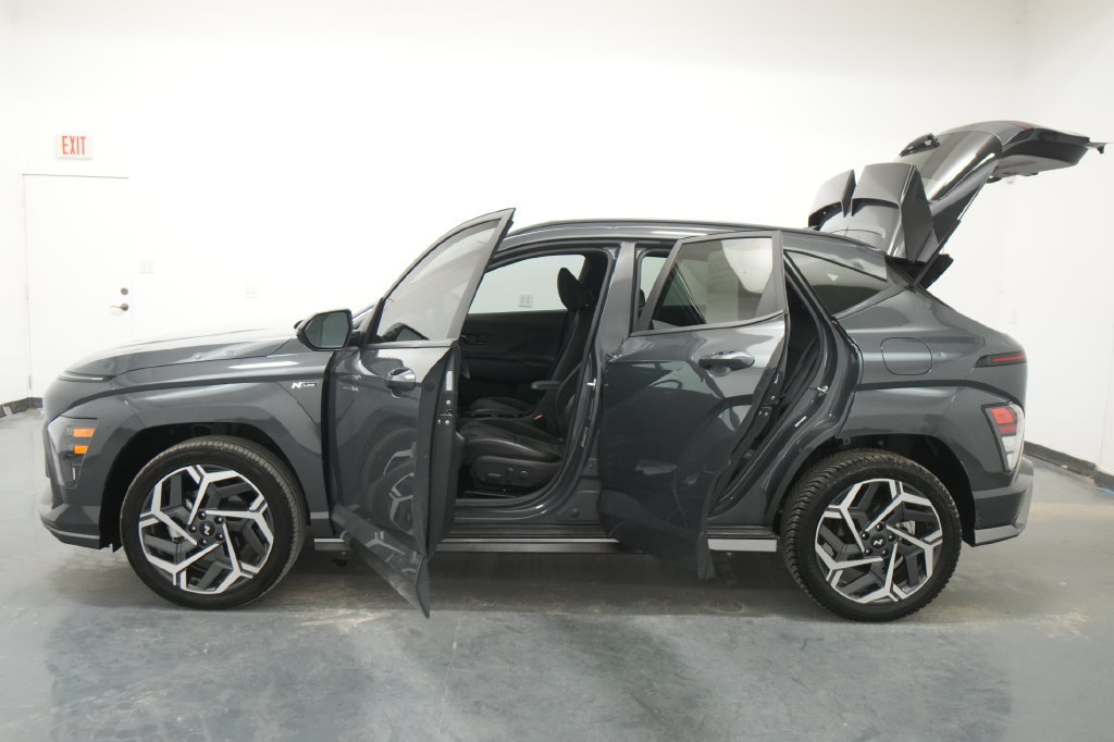 Used 2024 Hyundai Kona N Line AWD/4WD image 31