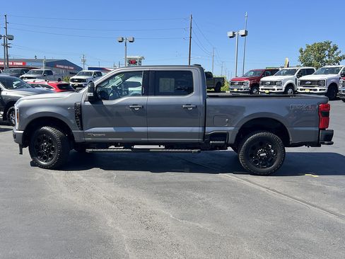 Used 2023 Ford F350 Platinum w/ FX4 Off-Road Package AWD/4WD image 10