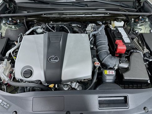 Used 2025 Lexus ES 350 Ultra Luxury image 33