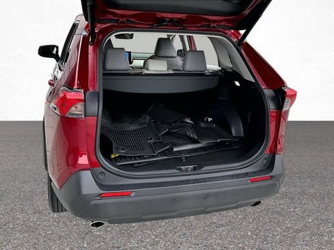 Certified 2023 Toyota RAV4 XLE Premium AWD/4WD image 27
