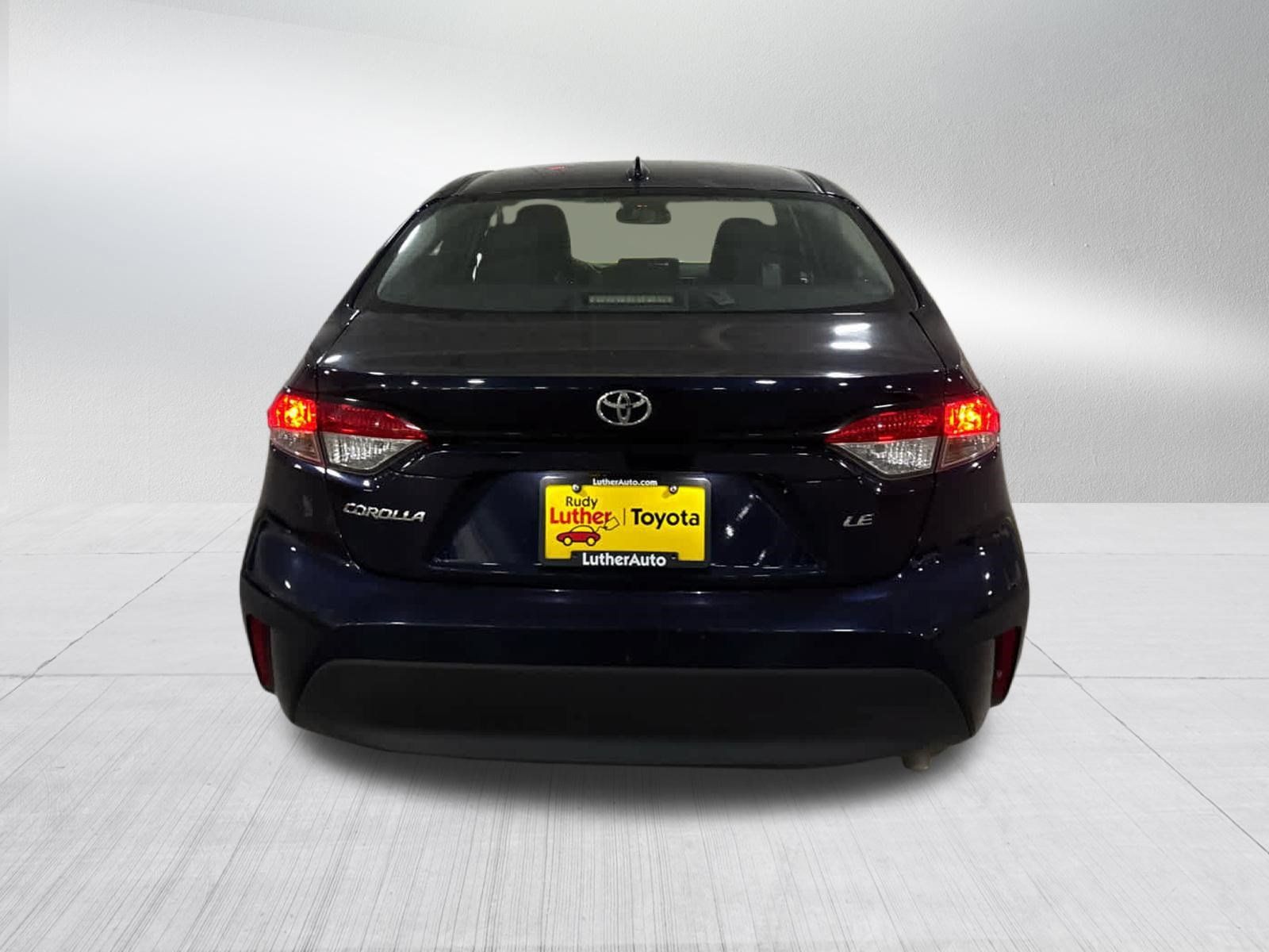 Used 2024 Toyota Corolla LE FWD image 5