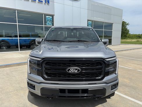Used 2025 Ford F150 Lariat w/ Equipment Group 501A Mid AWD/4WD image 9