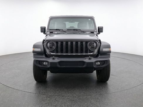 Used 2025 Jeep Wrangler Unlimited Sport AWD/4WD image 2