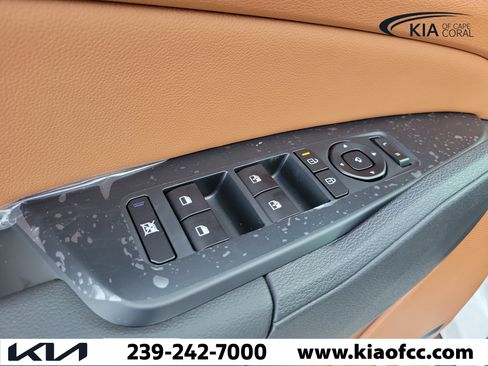 New 2026 Kia Sportage X-Line w/ X-Line Technology Package AWD/4WD image 22