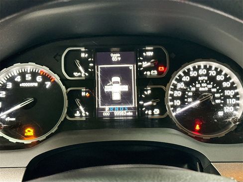 Used 2018 Toyota Tundra SR5 image 10