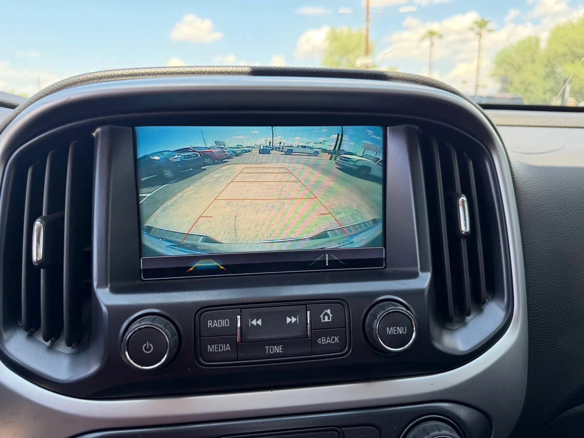 Used 2018 Chevrolet Colorado LT RWD image 23