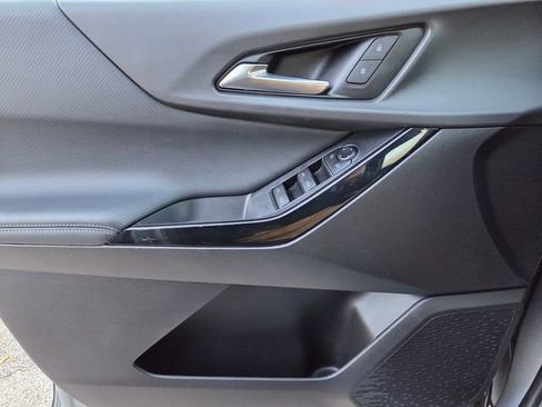 Certified 2025 Chevrolet Equinox LT image 28