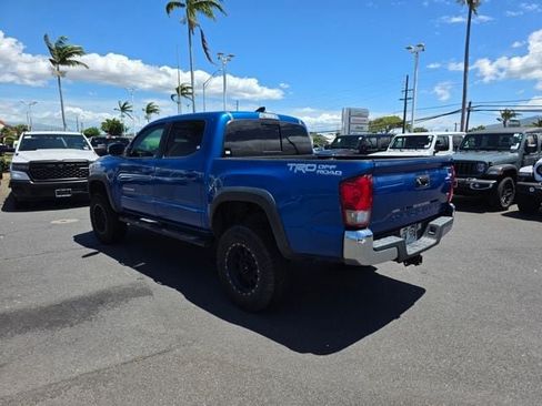 Used 2017 Toyota Tacoma 2WD Double Cab image 5